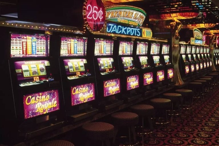 kpz99 Myanmar Online Gaming Platform Esports Live Casino Slots SSL တာဝန်ယူကစားခြင်း မြင်ကွင်း